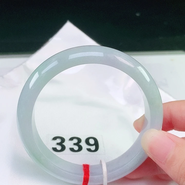 翡翠未镶嵌手镯翡翠手镯