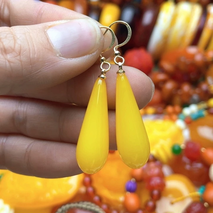 树脂制品88号水滴耳坠