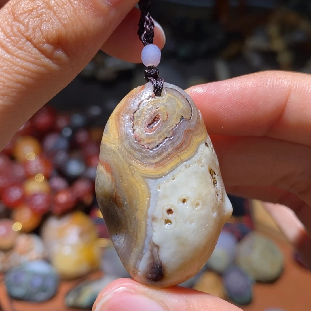 未镶嵌玛瑙/玉髓珠宝半成品