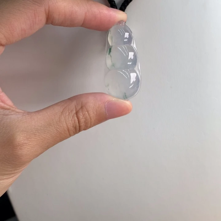 颈饰未镶嵌翡翠….