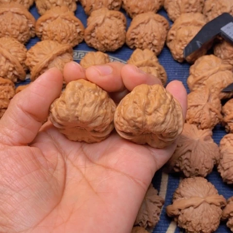 【闪购商品】吊坠文玩核桃蛙蛙39