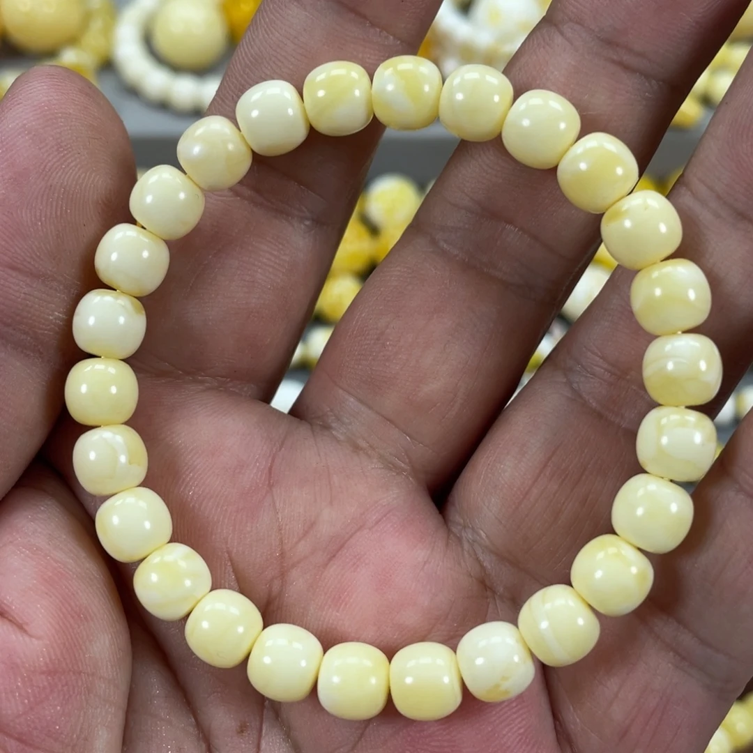 琥珀未镶嵌手串尺寸8浓白蜡老型手串