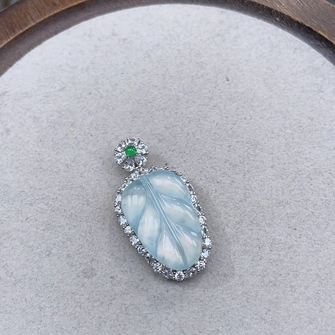 翡翠银S925镶嵌颈饰