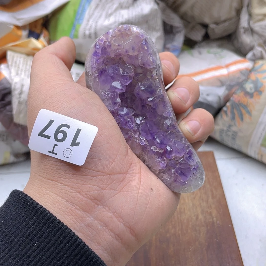 紫晶大型摆件（非配饰）未镶嵌