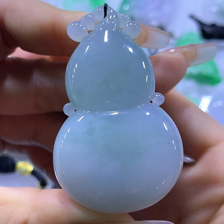 颈饰未镶嵌翡翠天然翡翠A货吊坠