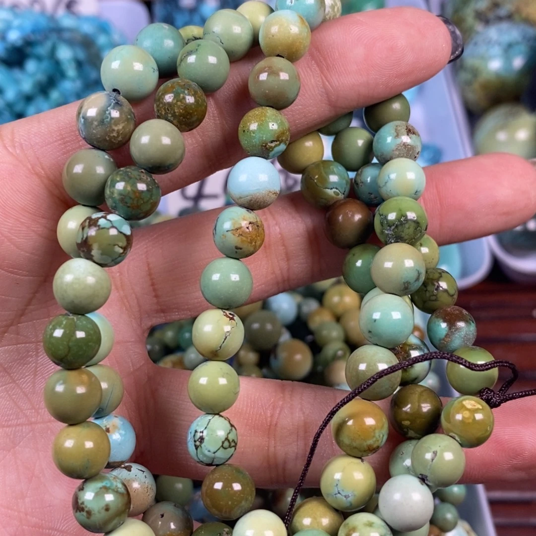 绿松石未镶嵌颈饰