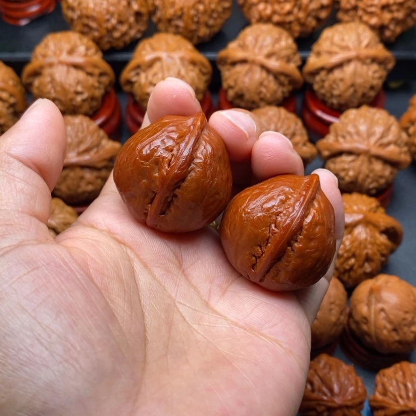 【闪购商品】文玩核桃把件貔貅