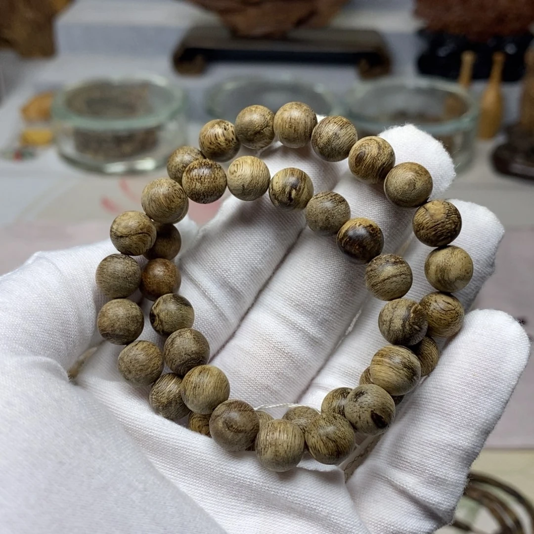 手串沉香莱特岛 09双 11.1克