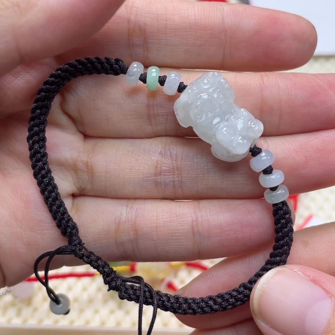 翡翠挂件未镶嵌手绳