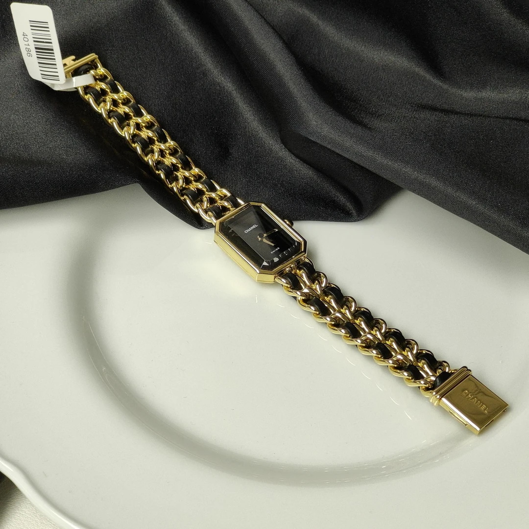 95新 Chanel/香奈儿 Azul -黑金方糖L手表40186