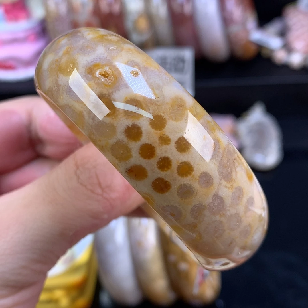 【闪购商品】未镶嵌手链硅化珊瑚（珊瑚玉）36号共生花花54.6圈