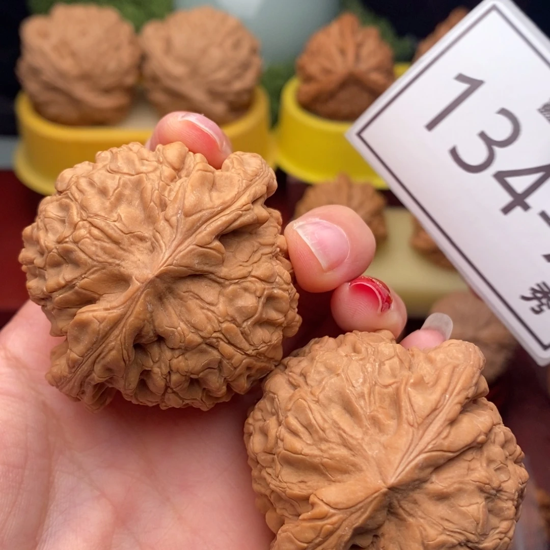 把件桃核龙鼎52……