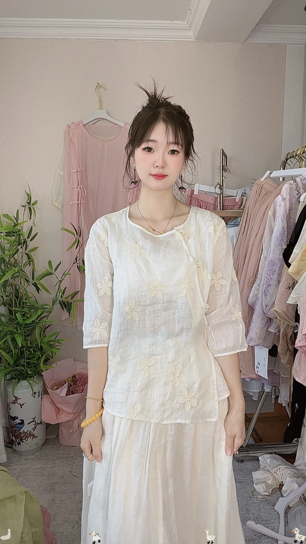 复古文艺纯苎麻刺绣圆领斜襟夏季女衬衫宽松舒适