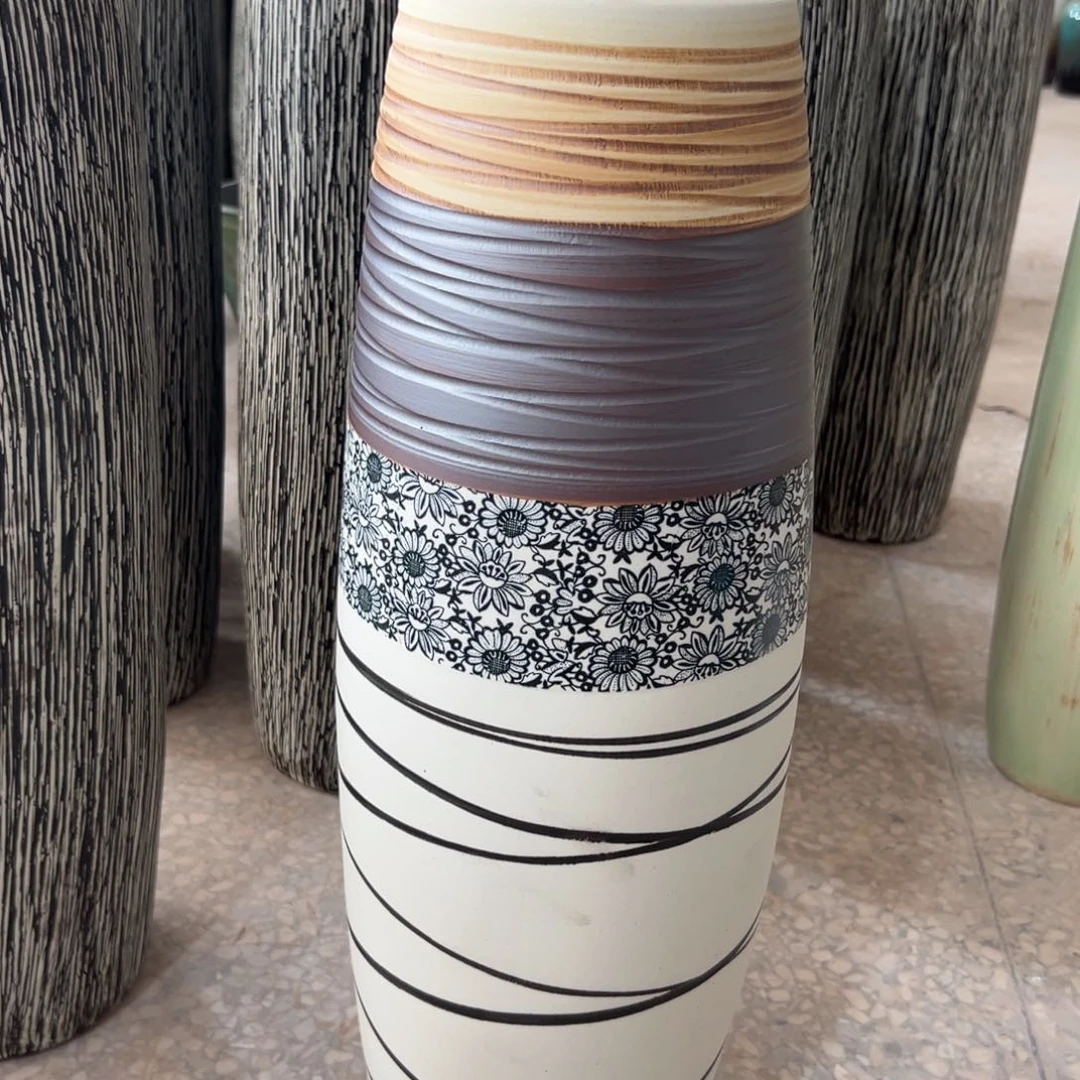 高度60口11无孔瓷器瑕疵