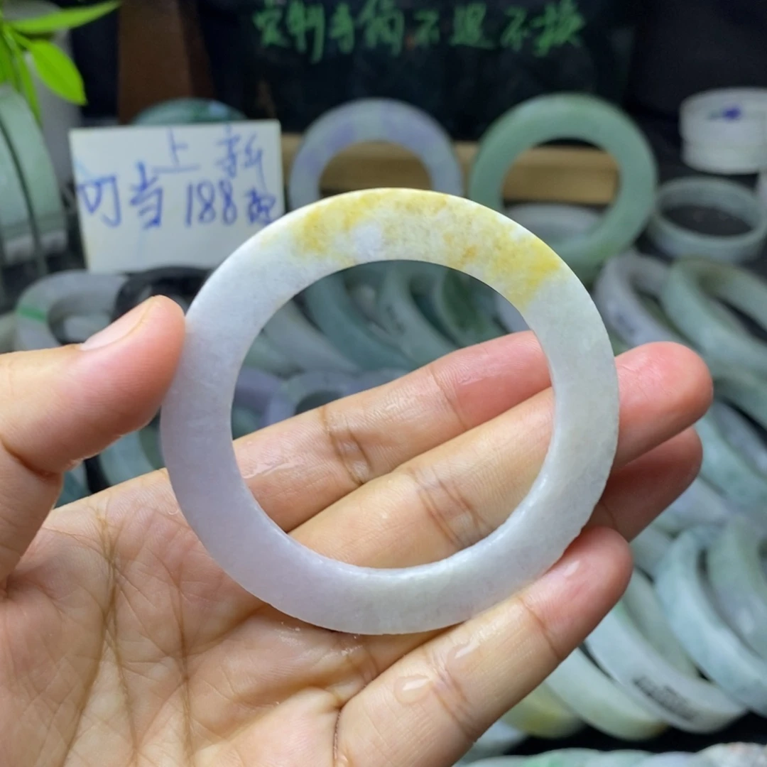 定制翡翠未镶嵌手镯