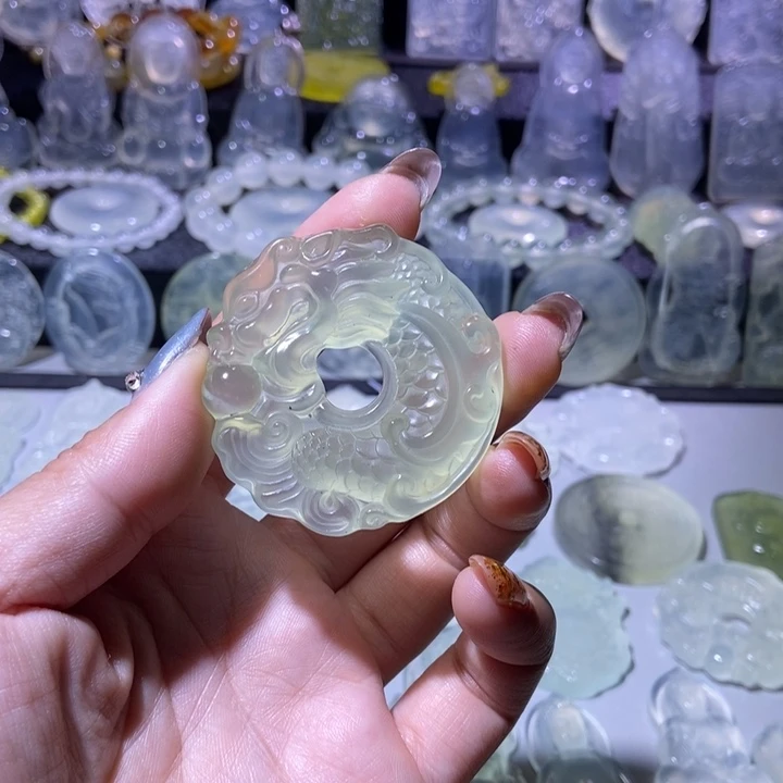 岫玉未镶嵌吊坠吊坠