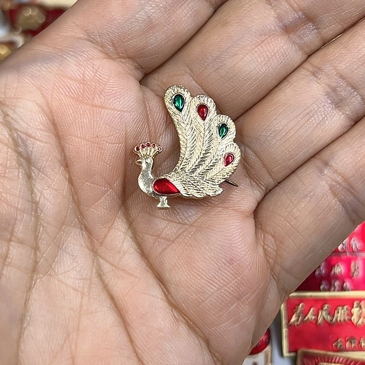 平***凡其他普通金属纪念章纪念章纪念章