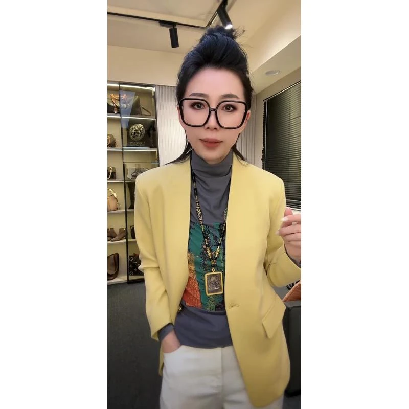 单扣重工西服外套