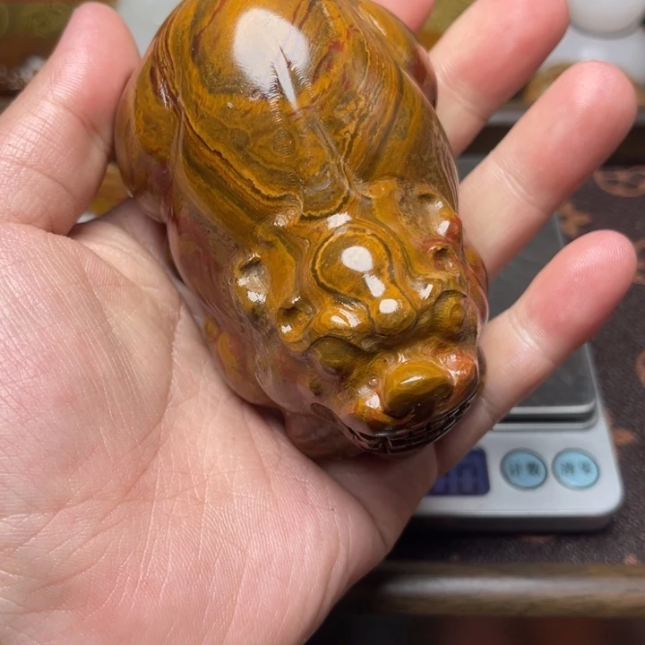 乘***浪石材天然方解石手把件不退换