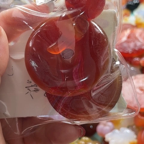 未镶嵌颈饰玛瑙/玉髓青*