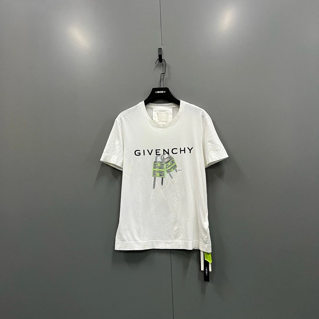 95新 Givenchy/纪梵希 727 涂鸦锁扣logo短袖 L码 607999
