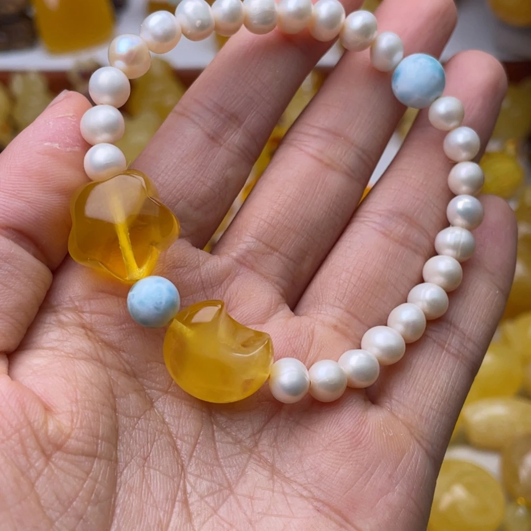 未镶嵌吊坠(赠链)蜜蜡