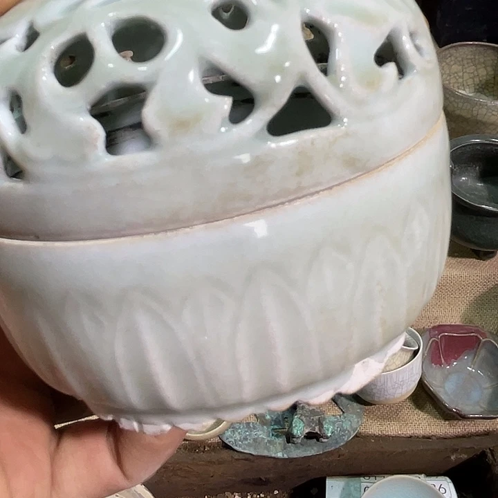 瑞***雪瓷片瓷器。。。。瓷器