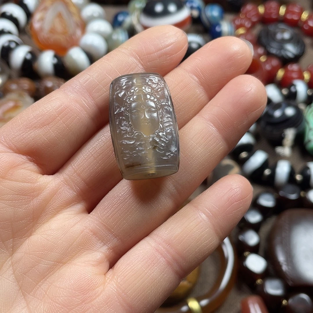 玛瑙/玉髓未镶嵌挂件