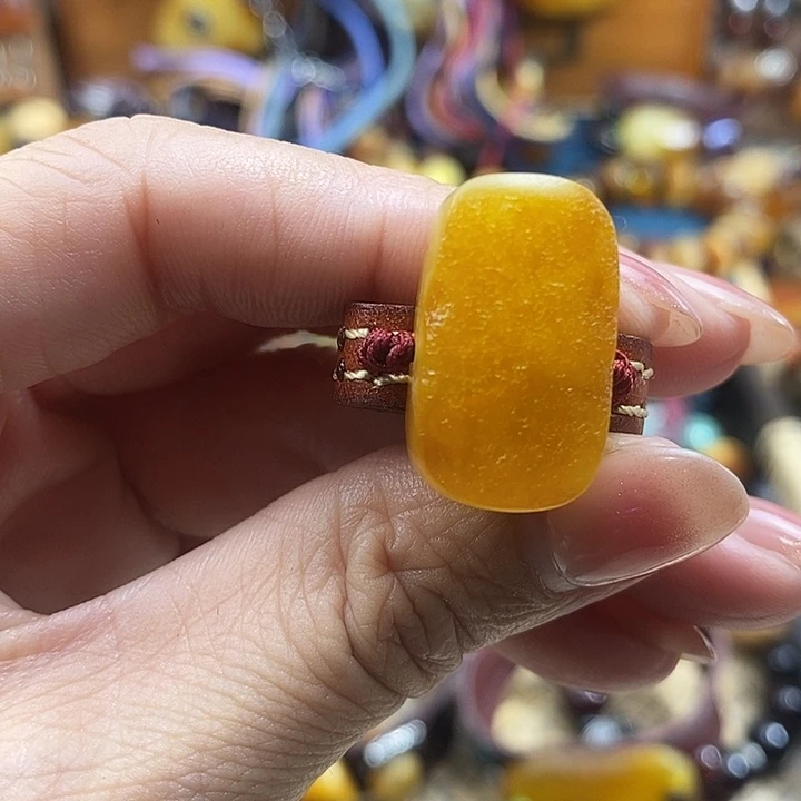 蜜蜡未镶嵌戒指戒指
