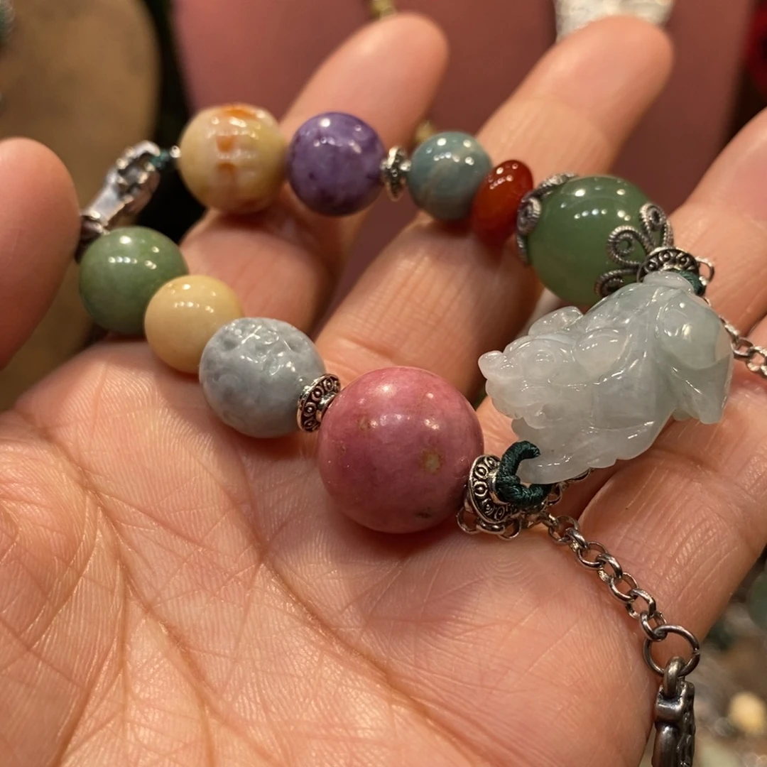 翡翠吊坠(赠链)未镶嵌