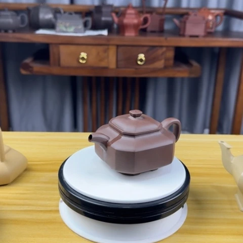 紫砂茶壶密密麻麻