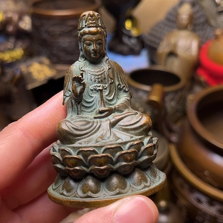 精美铜器批发档口