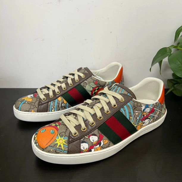 95新 GUCCI/古驰 43欧码迪士尼联名涂鸦板鞋/百搭/时尚印花