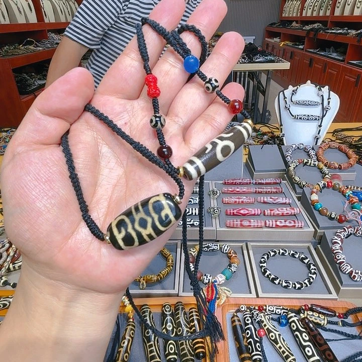 未镶嵌玛瑙/玉髓珠宝奇石