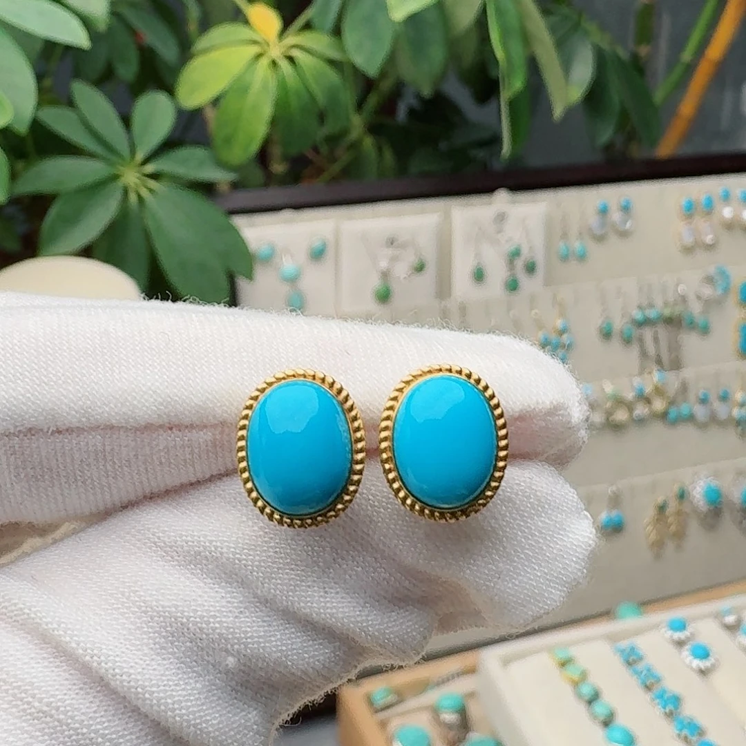 绿松石18K金镶嵌耳饰耳钉