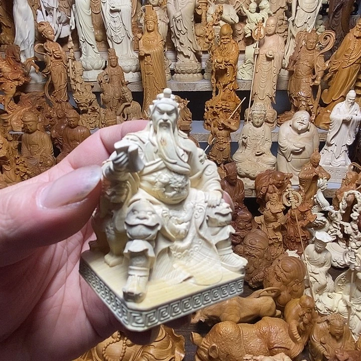 柏木（崖柏）微瑕关公