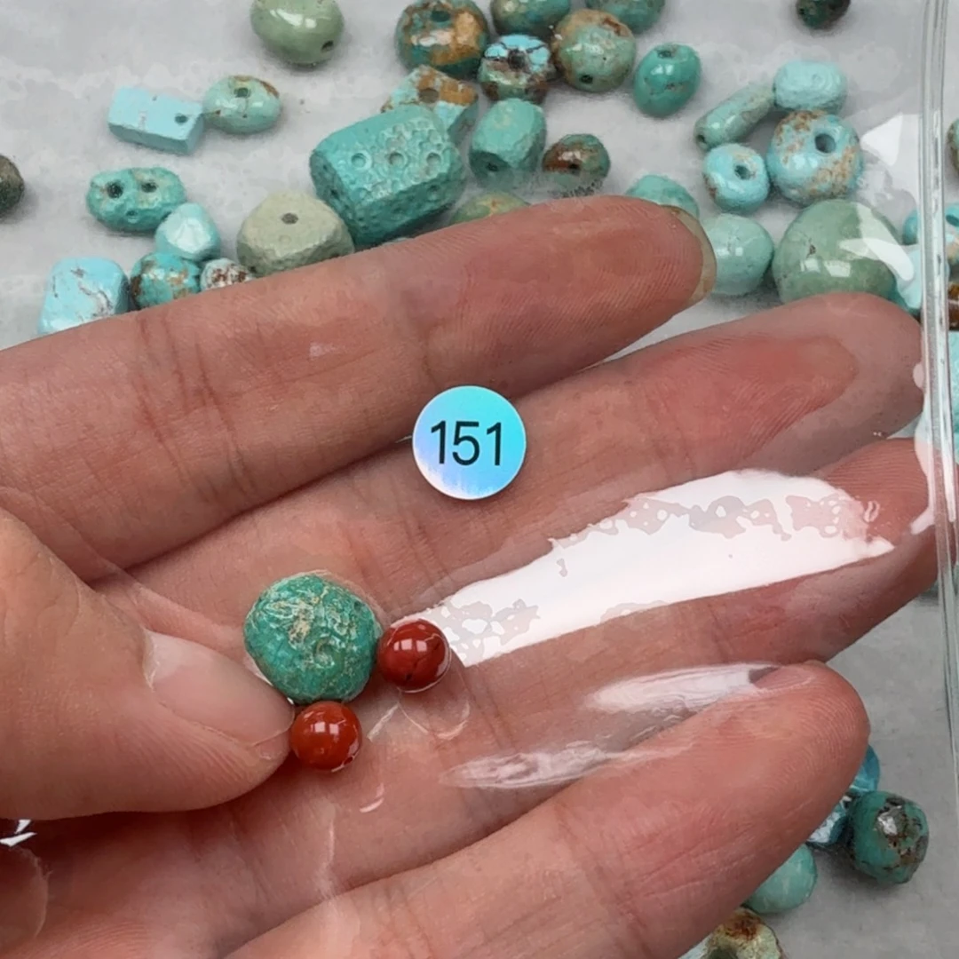 南红玛瑙未镶嵌珠宝奇石