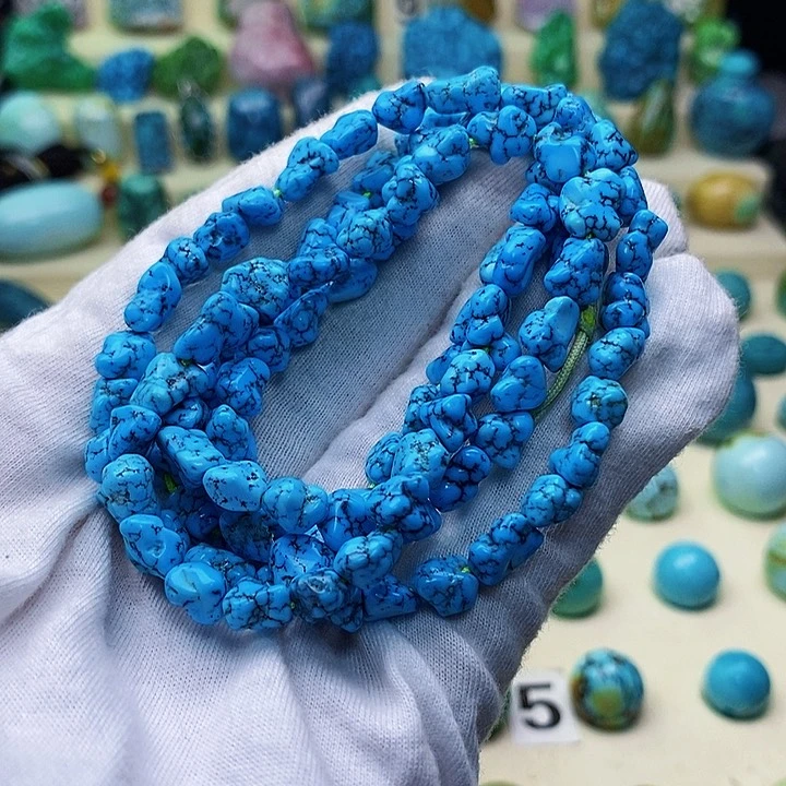 绿松石配饰未镶嵌