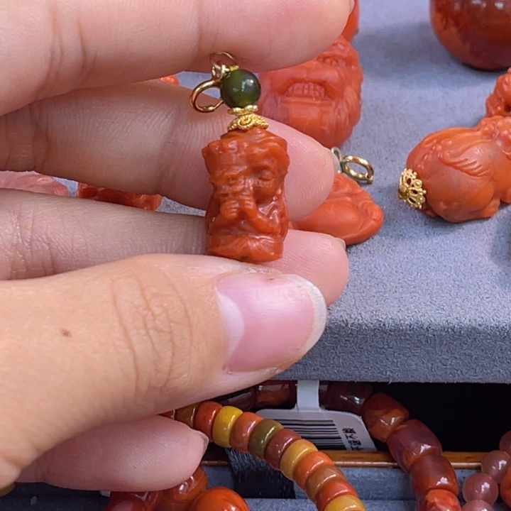 南红玛瑙多样性发一件银S925镀金镶嵌扎基拉姆滴流