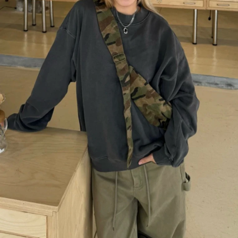 6瑕疵女款韩系日常百搭卫衣潮流外套