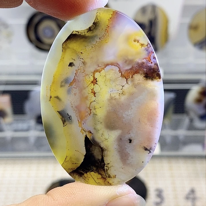 未镶嵌颈饰玛瑙/玉髓