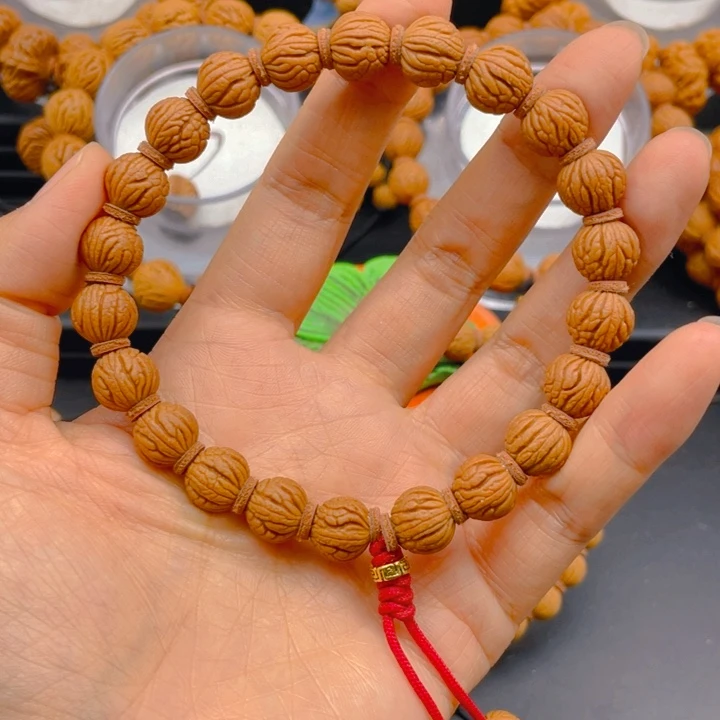 弹***涯桃核吊坠见见见见8