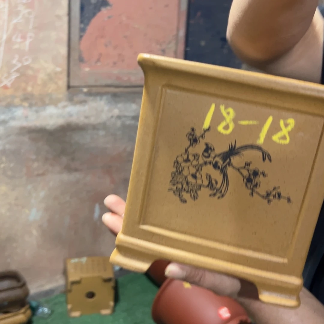 紫砂花盆紫砂花盆