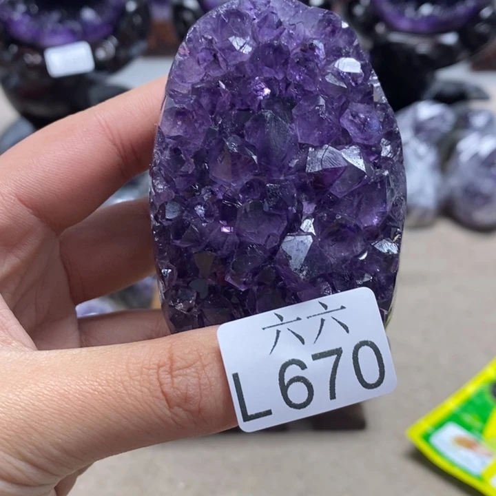 大型摆件（非配饰）未镶嵌水晶摆件