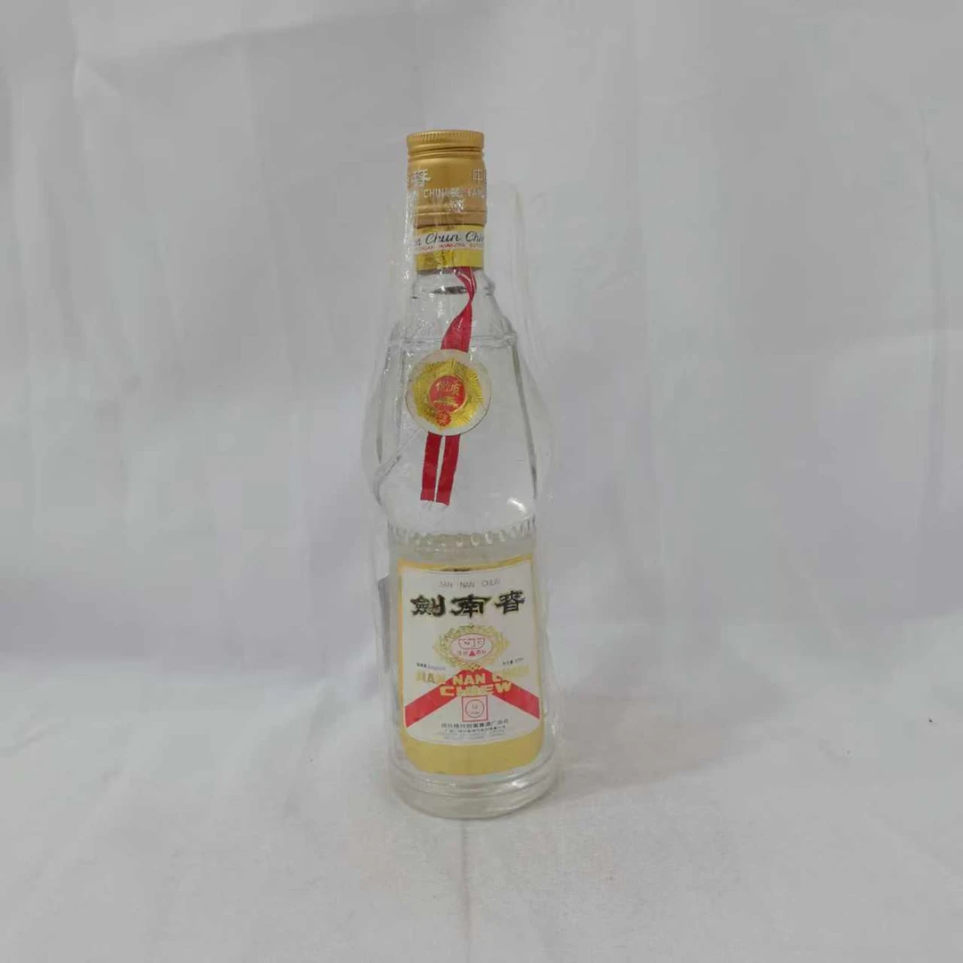 1996年黄盖剑南春 52% 15311