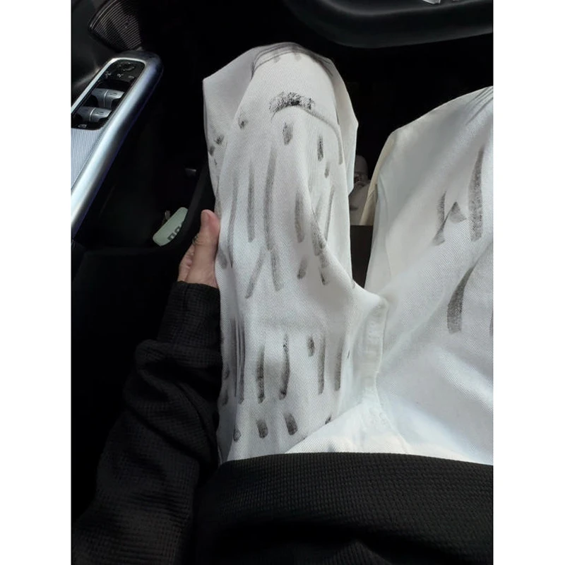 白色脏染涂鸦弯刀牛仔裤男款高级感裤子痞帅美式cleanfit阔腿长裤