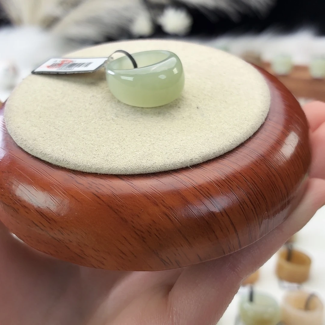 和田玉未镶嵌戒指浅水馒头16.16mmj43