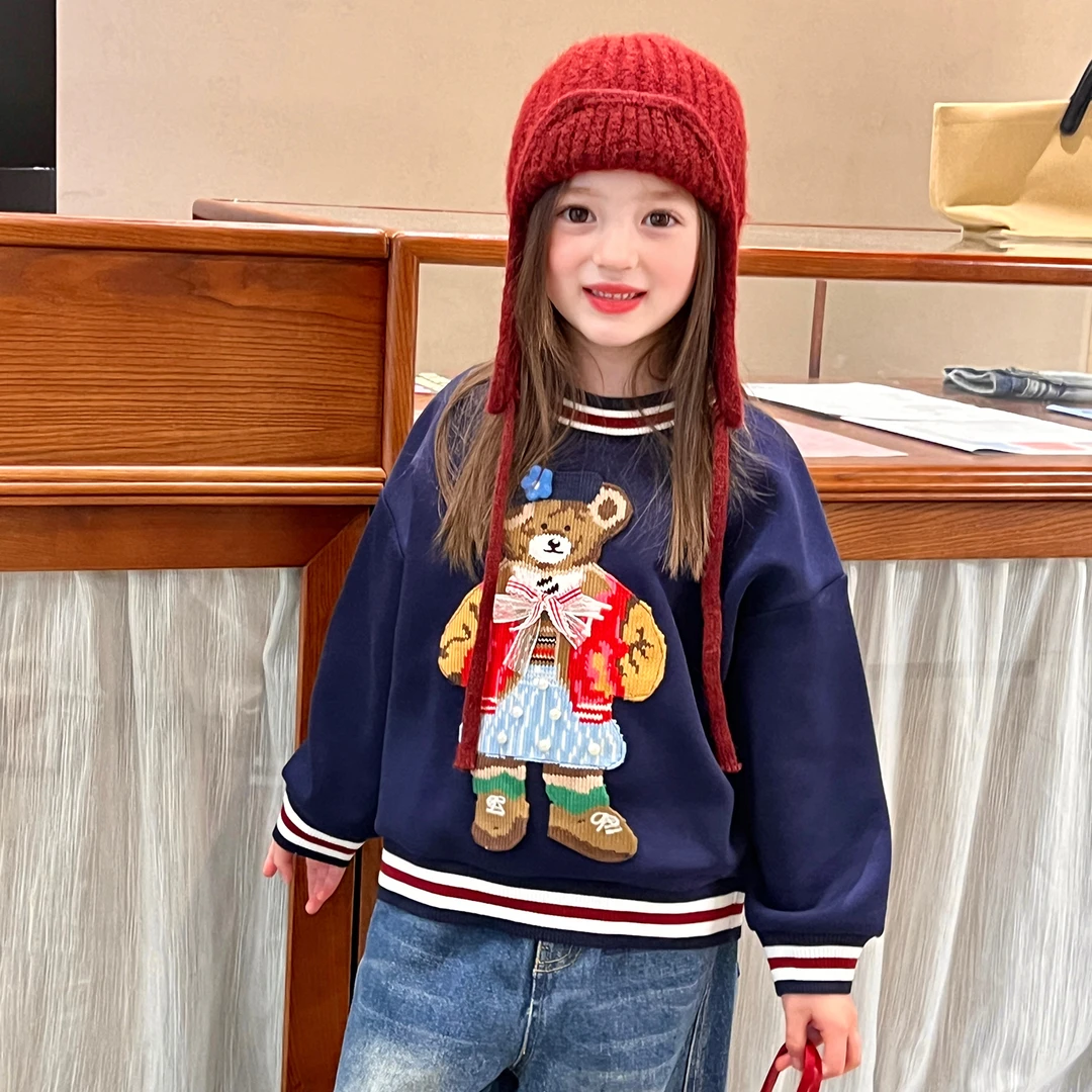 栀了成长记女童装可爱小熊卫衣秋季新款裤子女宝时髦宽松长袖上衣