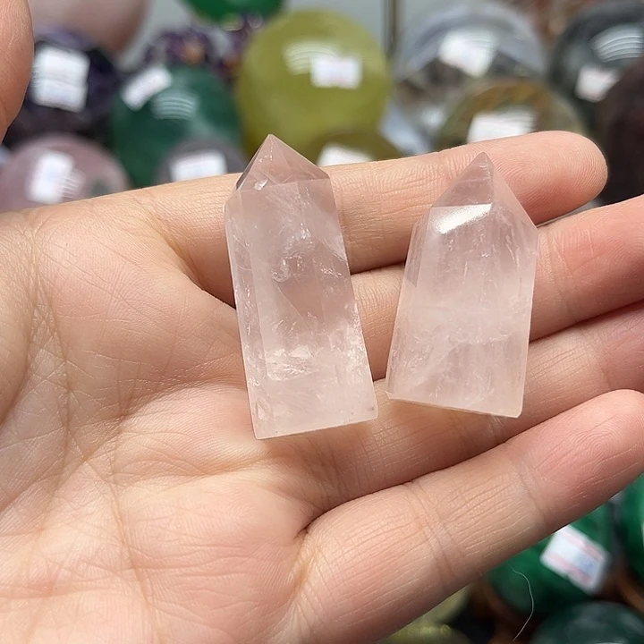 珠宝半成品未镶嵌水晶38克粉水晶柱