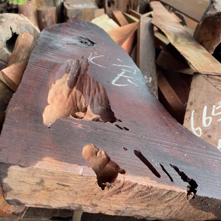 交趾黄檀（大红酸枝）K*宝